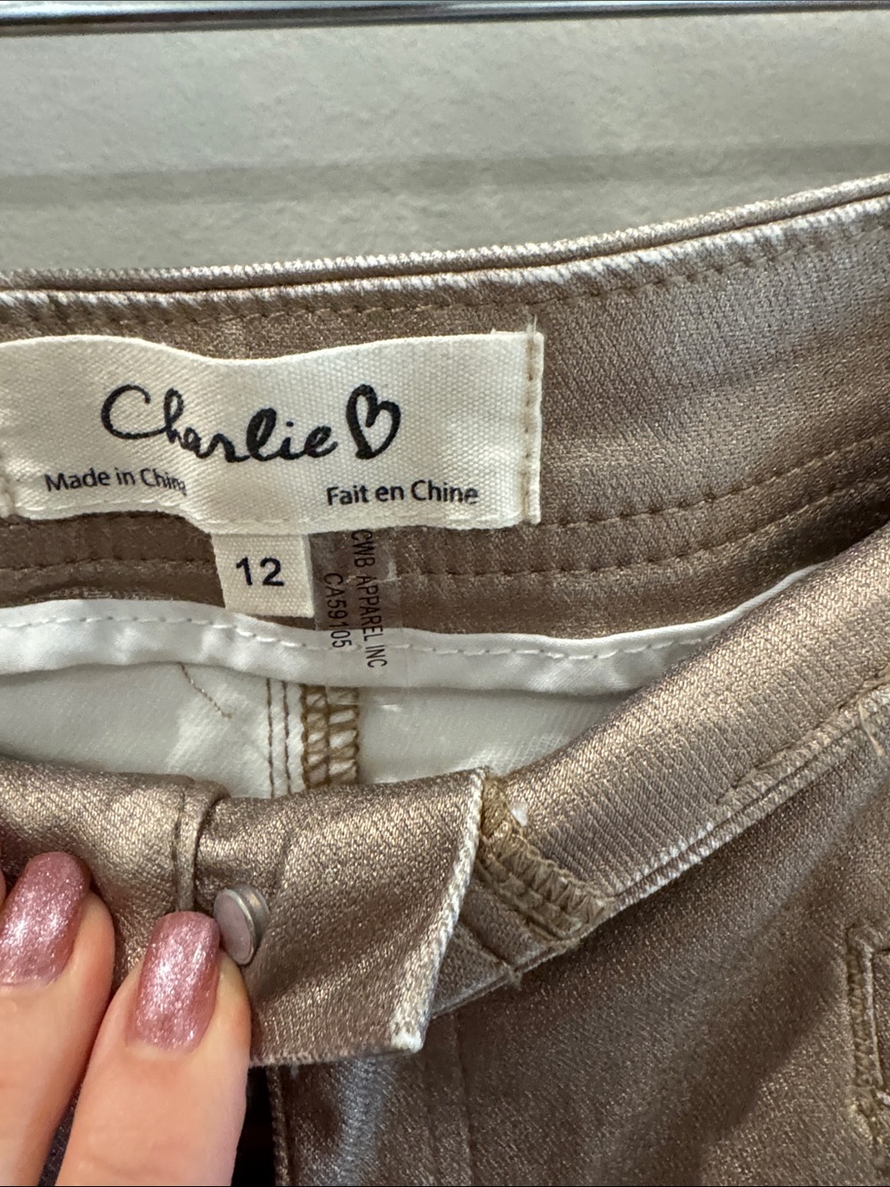 CHARLIE B Women's Straight-Leg Pants in Metallic gold - Picture 5 of 6